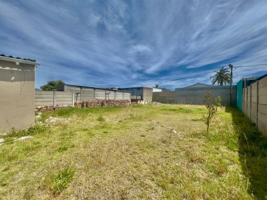 Commercial Property for Sale in Lotus River Western Cape